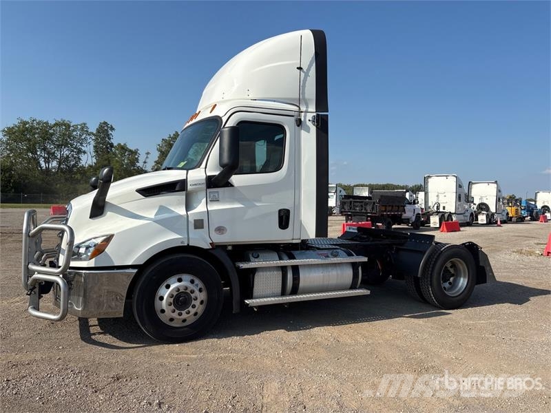 Freightliner Cascadia 116 Tractor Units