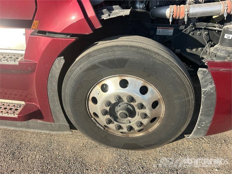 Freightliner Cascadia 126 Влекачи