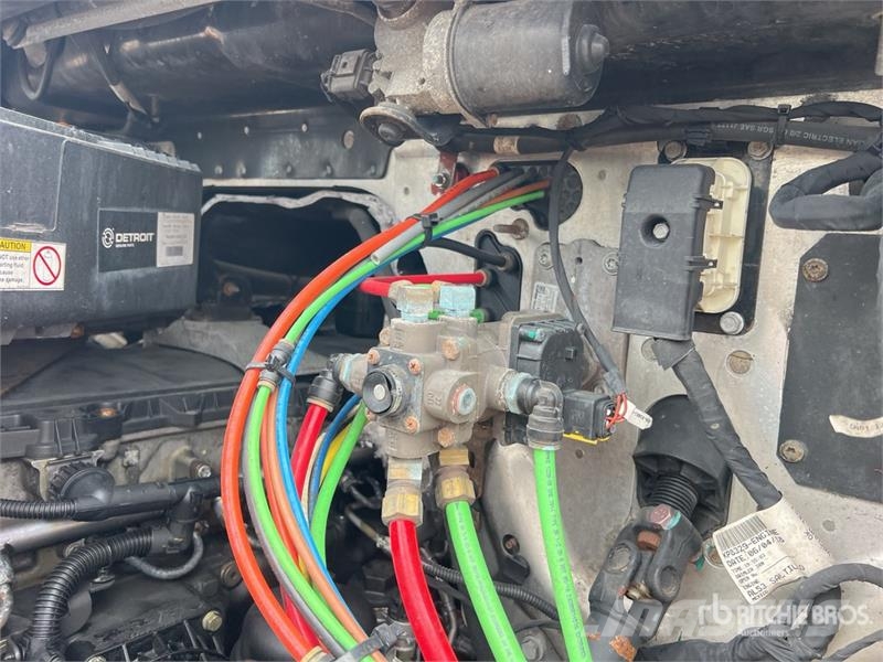 Freightliner Cascadia 116 وحدات الجر