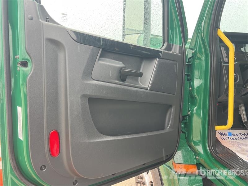 Freightliner Cascadia 126 Vlačilci