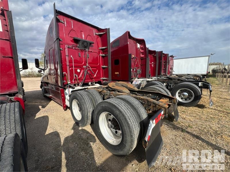 Freightliner Cascadia 126 Tractores (camiões)