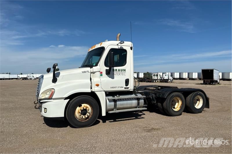 Freightliner Cascadia 125 Prime Movers