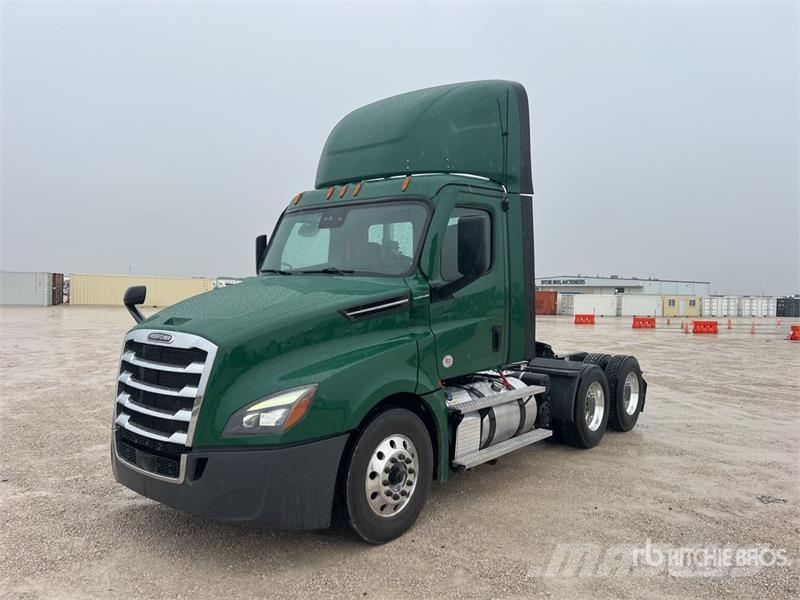 Freightliner Cascadia 126 Vlačilci