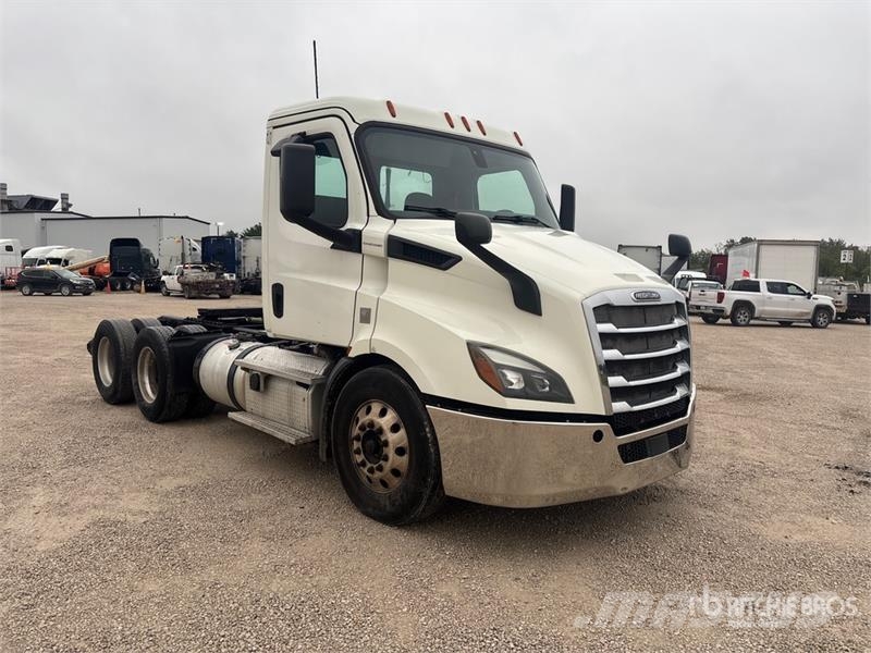 Freightliner Cascadia 116 Cavalos mecânicos