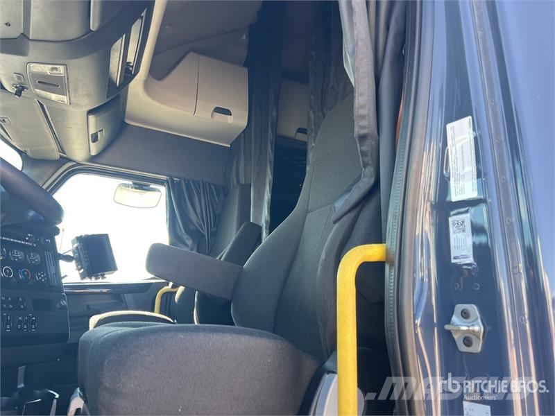 Freightliner Cascadia 116 Cabezas tractoras