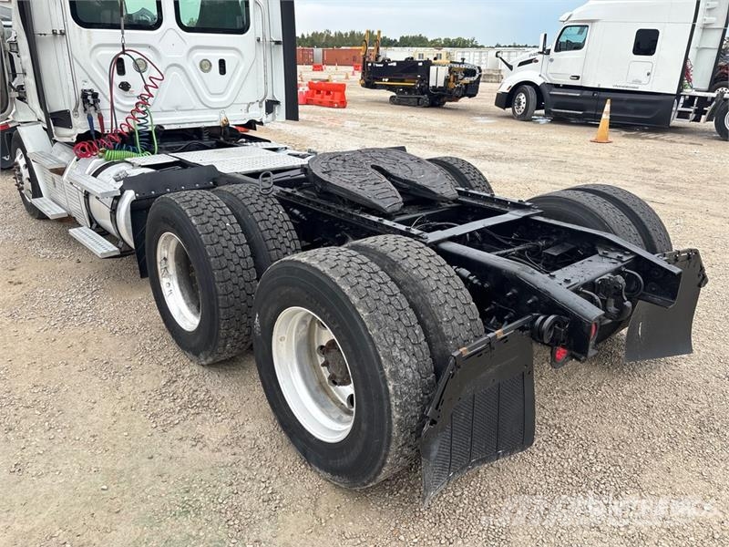 Freightliner Cascadia 113 Tractores (camiões)