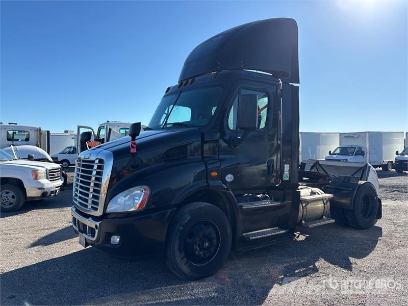 Freightliner Cascadia 113 Vlačilci