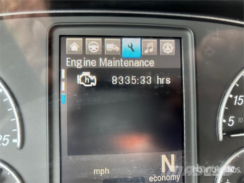 Freightliner Cascadia 116 Prime Movers