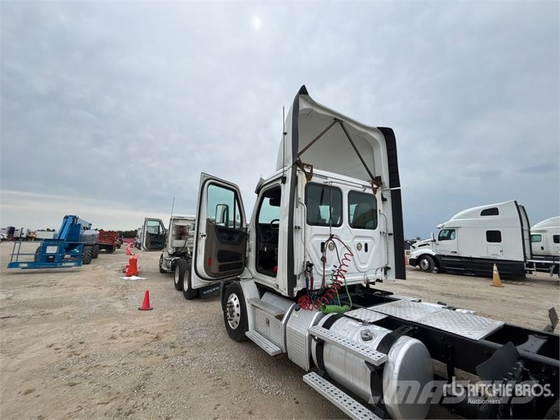 Freightliner Cascadia 113 Tractores (camiões)