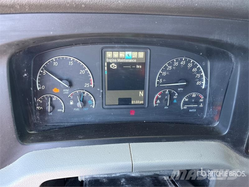 Freightliner Cascadia 126 Тягачі