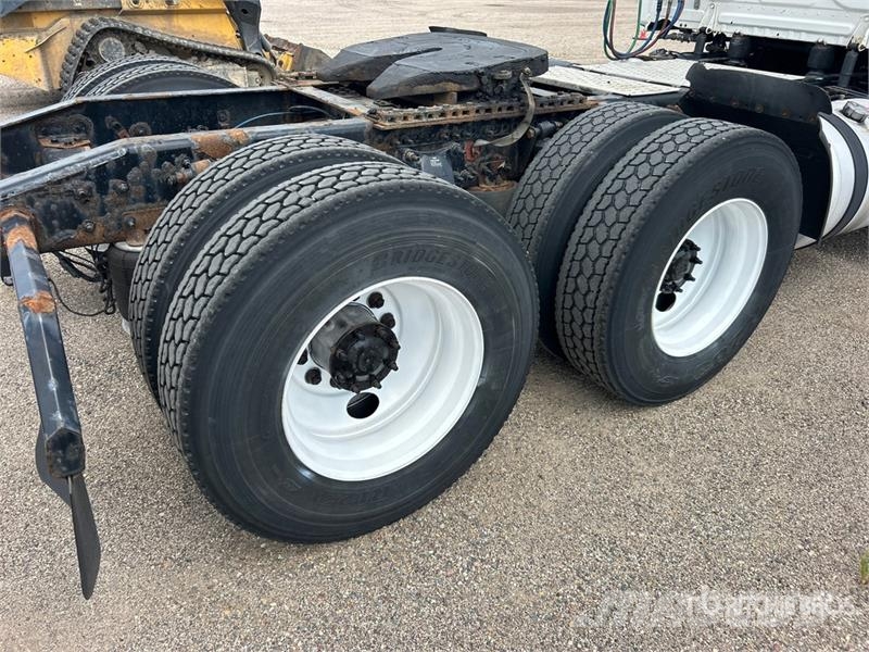 Freightliner Cascadia 126 Prime Movers