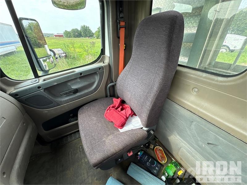 Freightliner Cascadia 125 Vilcēji