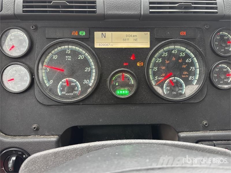 Freightliner Cascadia 125 Vlačilci
