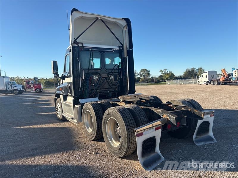 Freightliner Cascadia 125 Motrici e Trattori Stradali