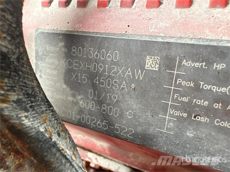 Freightliner Cascadia 126 6x4 T/A Sleeper Truck Tractor Tractor Units