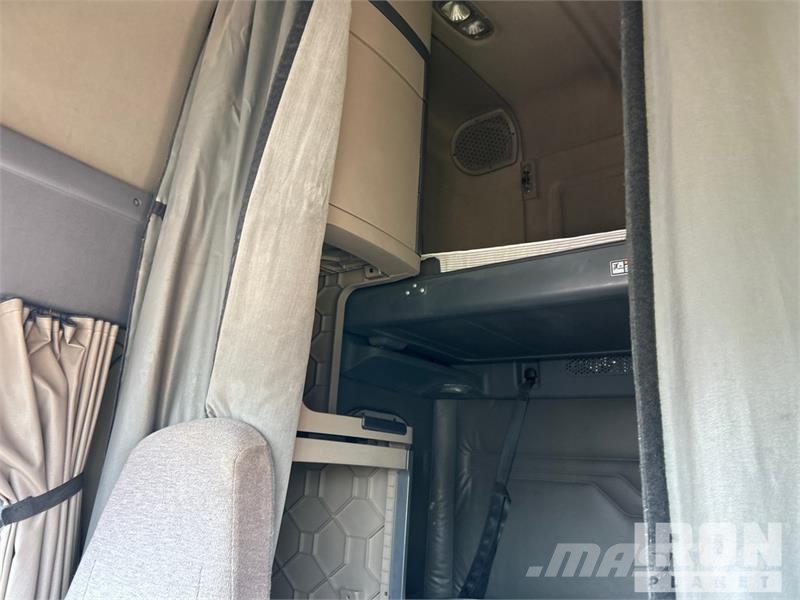 Freightliner Cascadia 125 Çekiciler