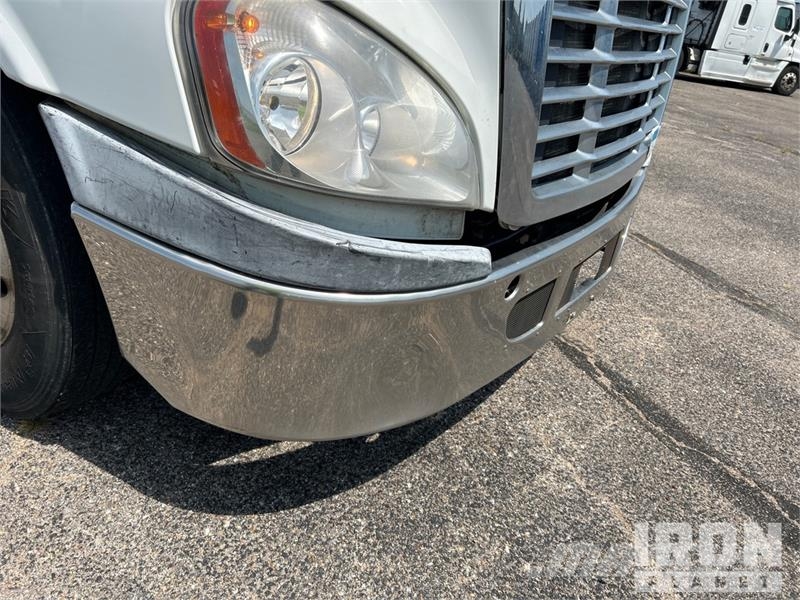 Freightliner Cascadia 125 Çekiciler