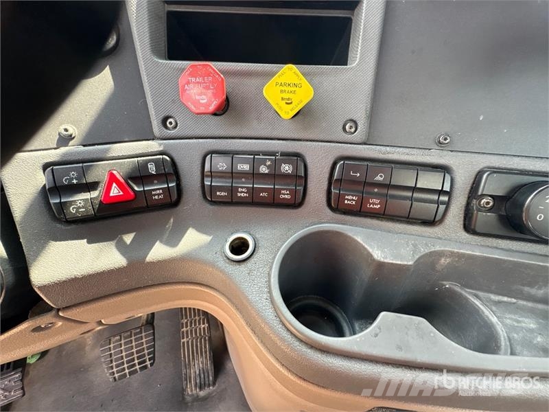 Freightliner Cascadia 125 Cavalos mecânicos