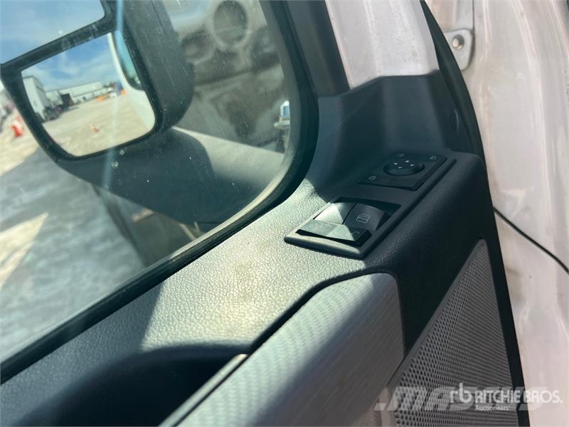 Freightliner Cascadia 126 6x4 T/A Sleeper Truck Tractor Sattelzugmaschinen
