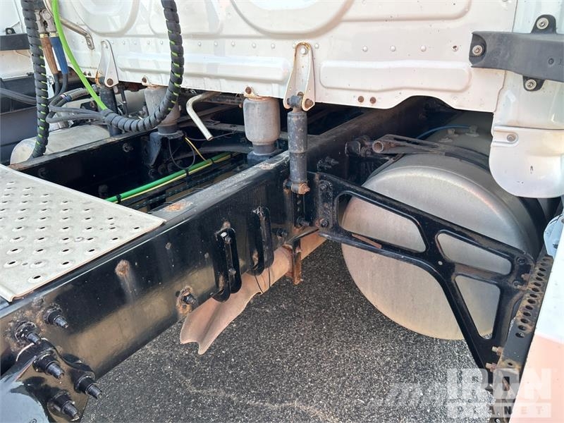 Freightliner Cascadia 126 Çekiciler