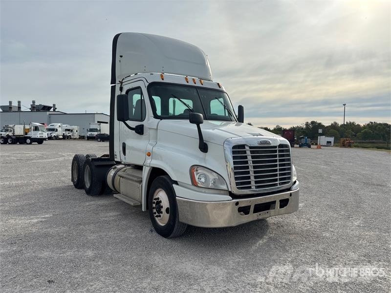 Freightliner Cascadia 125 Sattelzugmaschinen