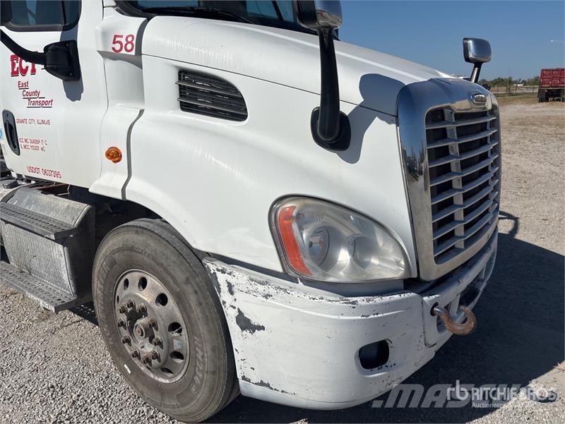 Freightliner Cascadia 113 Tegljači