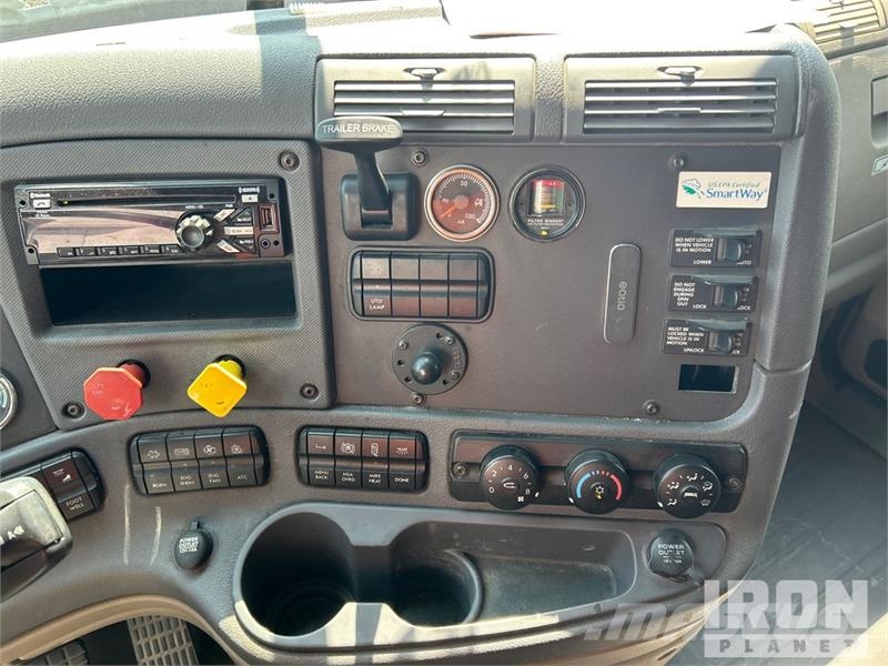 Freightliner Cascadia 125 Tahače