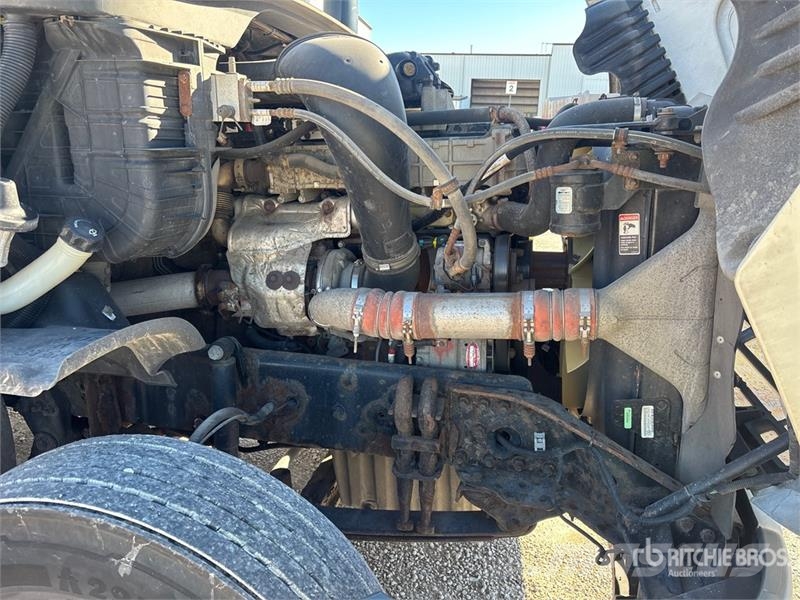 Freightliner Cascadia 125 وحدات الجر