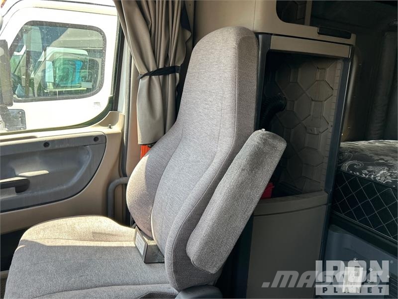 Freightliner Cascadia 125 Çekiciler
