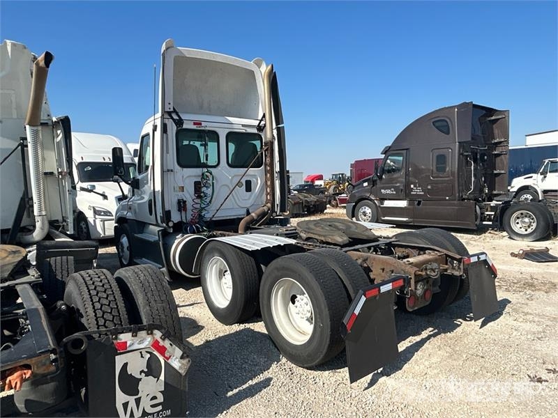 Freightliner Cascadia 125 Motrici e Trattori Stradali
