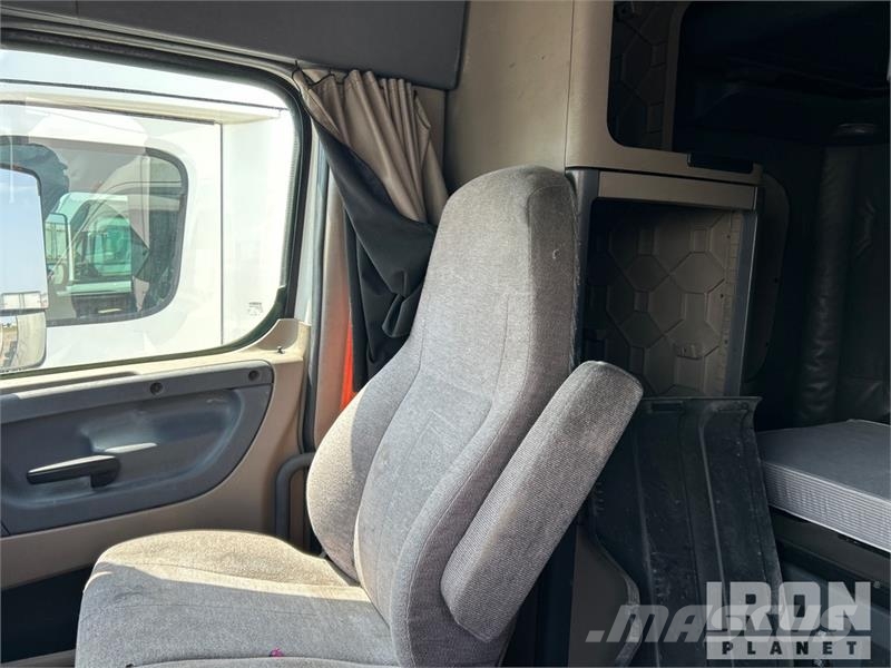 Freightliner Cascadia 125 Çekiciler
