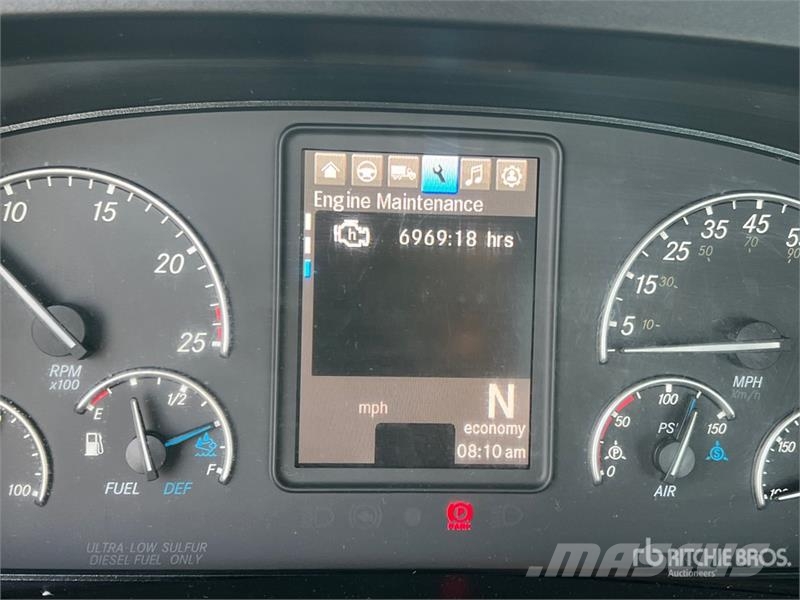 Freightliner Cascadia 126 Седельные тягачи
