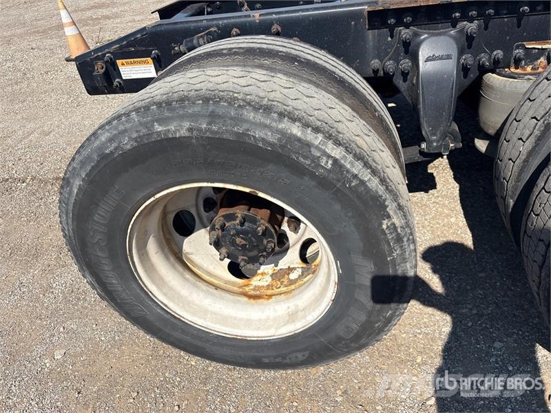Freightliner Cascadia 125 T/A Sleeper Truck Tractor Седельные тягачи