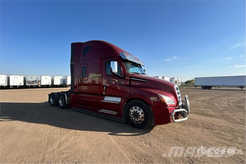 Freightliner Cascadia 126 Влекачи