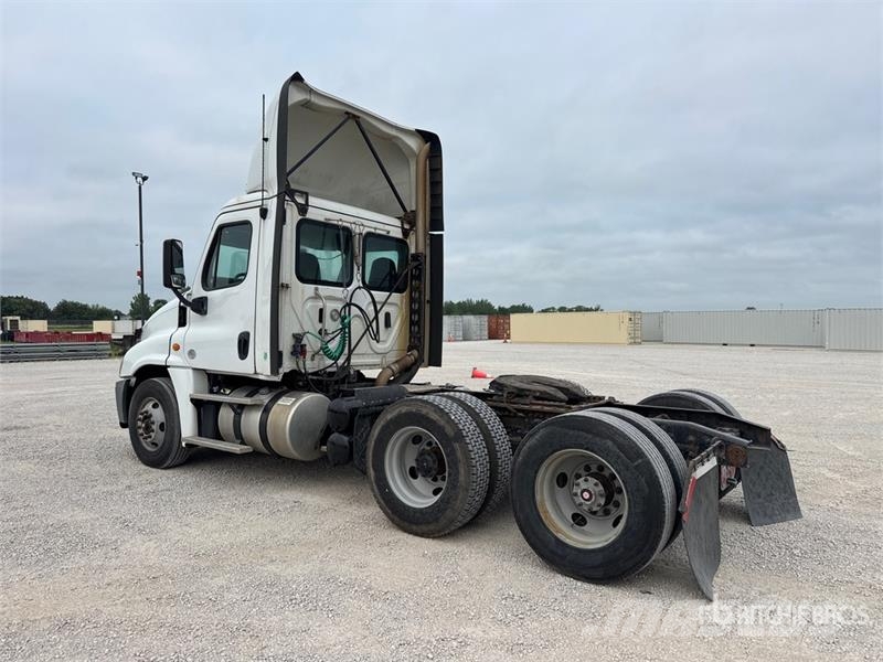 Freightliner Cascadia 125 Cavalos mecânicos