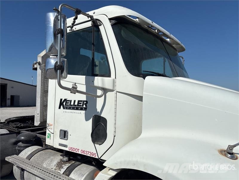 Freightliner Columbia 112 Tegljači