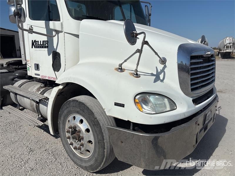 Freightliner Columbia 112 Tegljači
