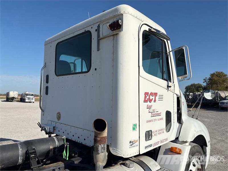 Freightliner Columbia 112 Vlačilci