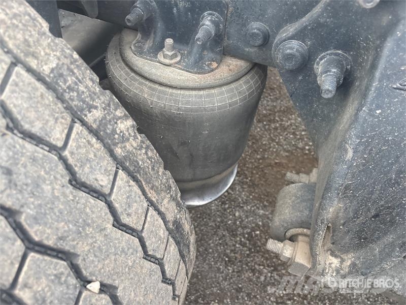 Freightliner Coronado 6x4 T/A Sleeper Truck Tractor Prime Movers