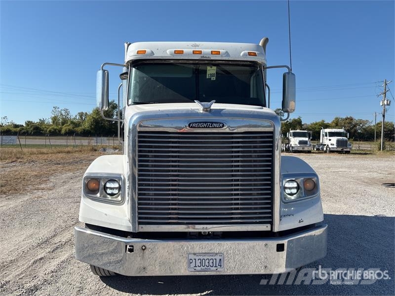 Freightliner Coronado 122SD Тягачі