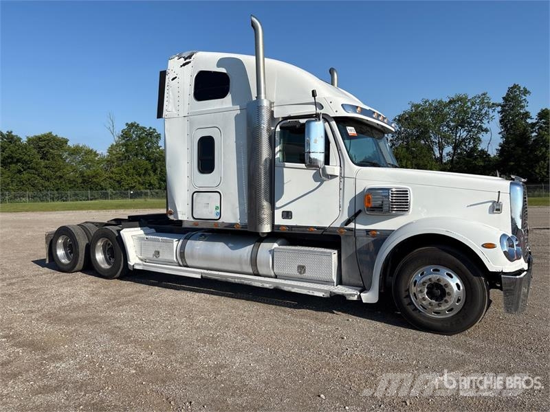 Freightliner Coronado 132 6x4 T/A Sleeper Truck Tractor (Glider Vlačilci