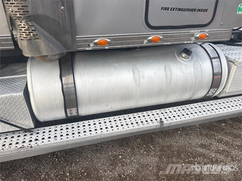 Freightliner Coronado 6x4 T/A Sleeper Truck Tractor Prime Movers