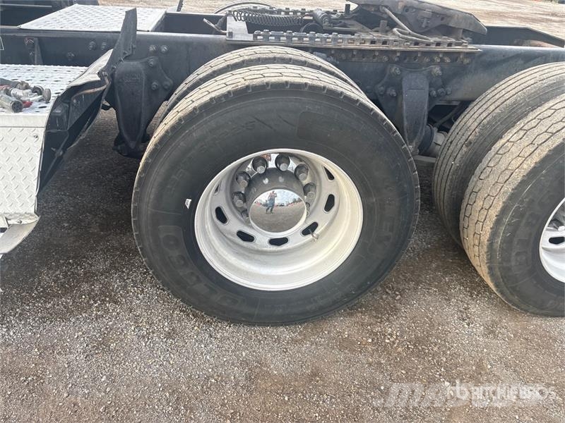 Freightliner Coronado 6x4 T/A Sleeper Truck Tractor Prime Movers
