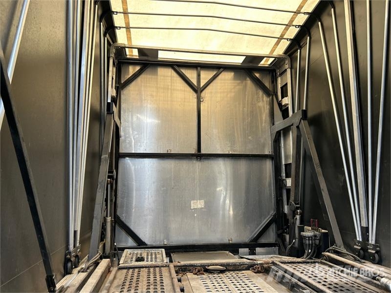 Freightliner CST120 6x4 Sleeper Car Carrier Truck Transport vehicles