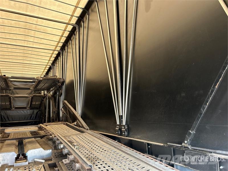 Freightliner CST120 6x4 Sleeper Car Carrier Truck Transport vehicles
