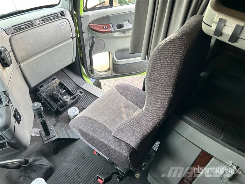 Freightliner CST120 6x4 Sleeper Car Carrier Truck Transport vehicles