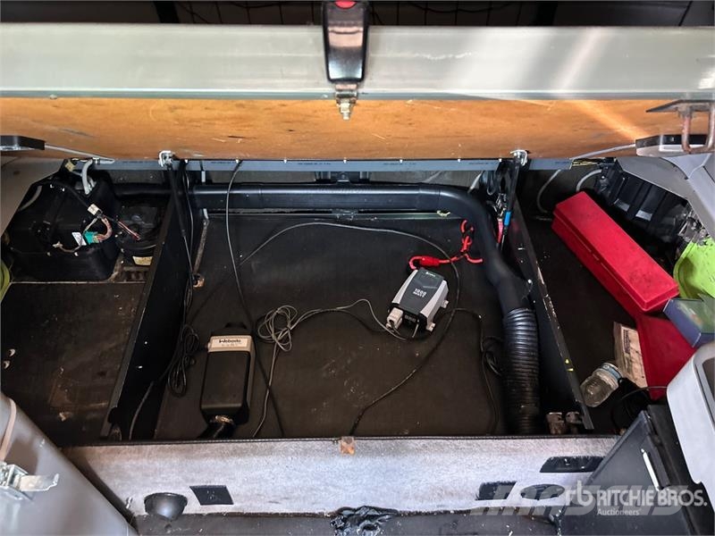 Freightliner CST120 6x4 Sleeper Car Carrier Truck Transport vehicles