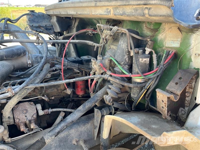 Freightliner FL 70 Tovornjaki za žagovino