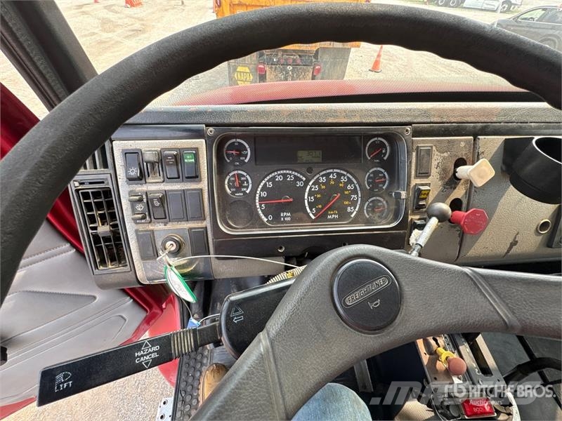 Freightliner FL 70 Kipper