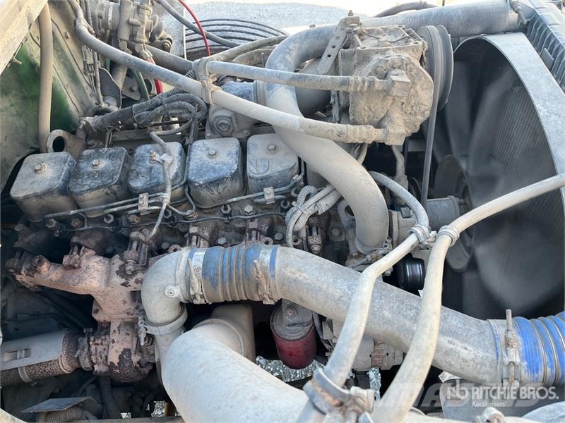 Freightliner FL 70 Tovornjaki za žagovino